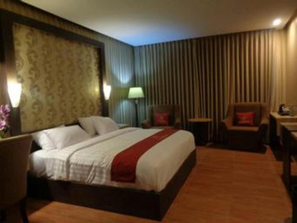 טגאל Grand Dian Hotel Slawi מראה חיצוני תמונה