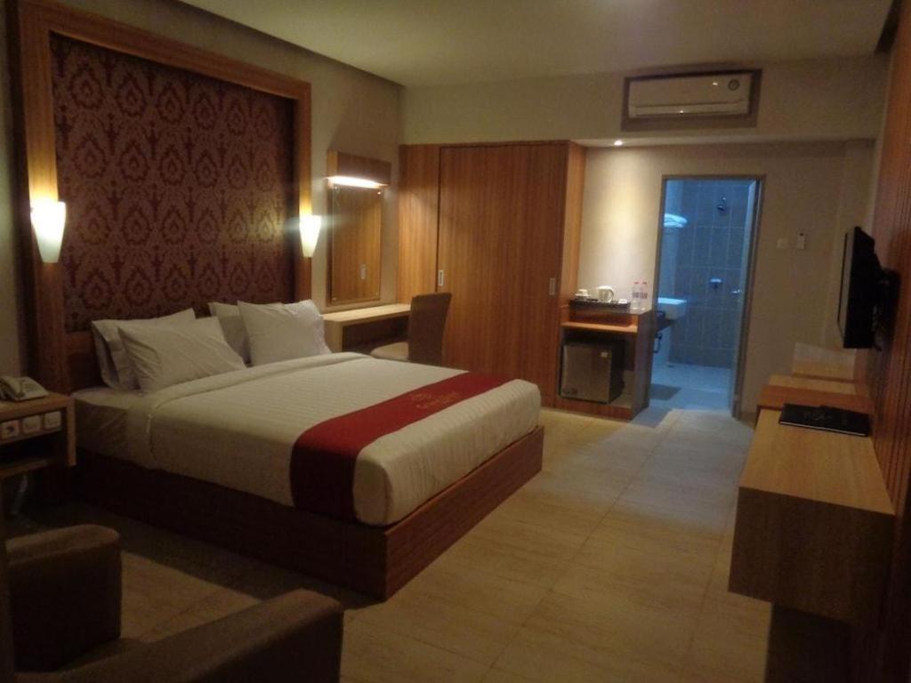 טגאל Grand Dian Hotel Slawi מראה חיצוני תמונה